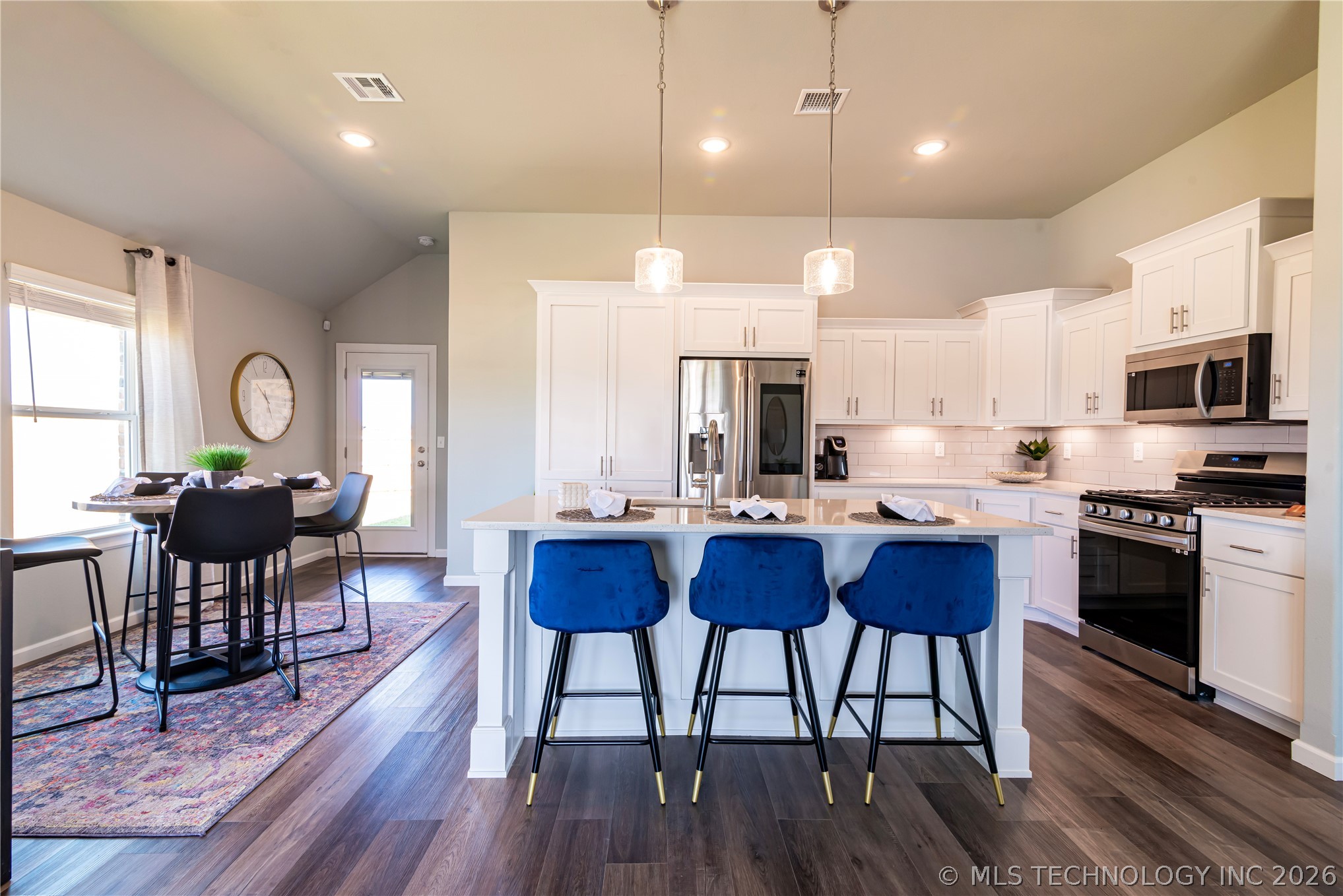 15203 E 40th Place S