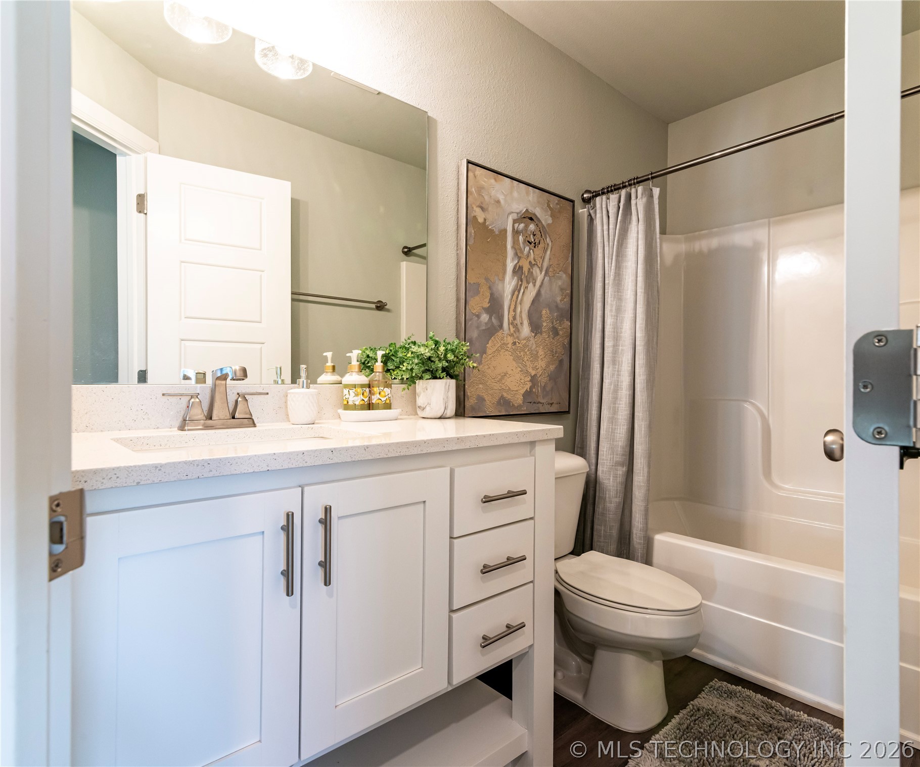 15203 E 40th Place S