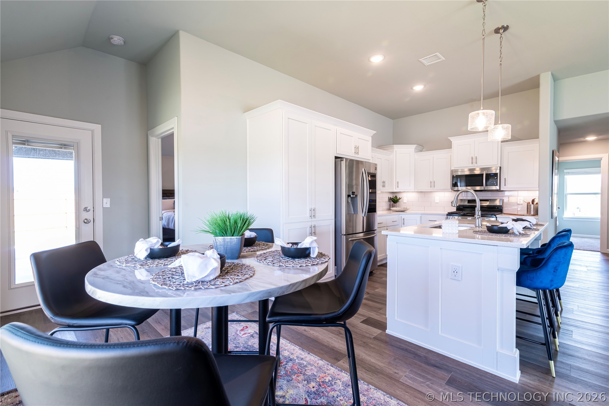 15203 E 40th Place S