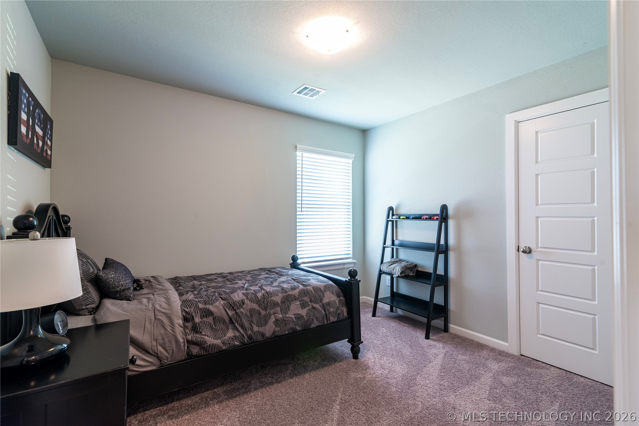 15203 E 40th Place S