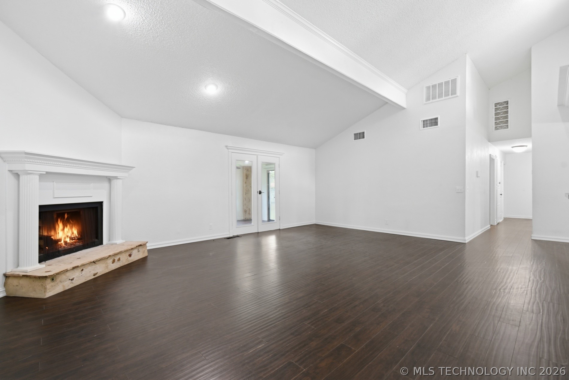 2633 W Dallas Street