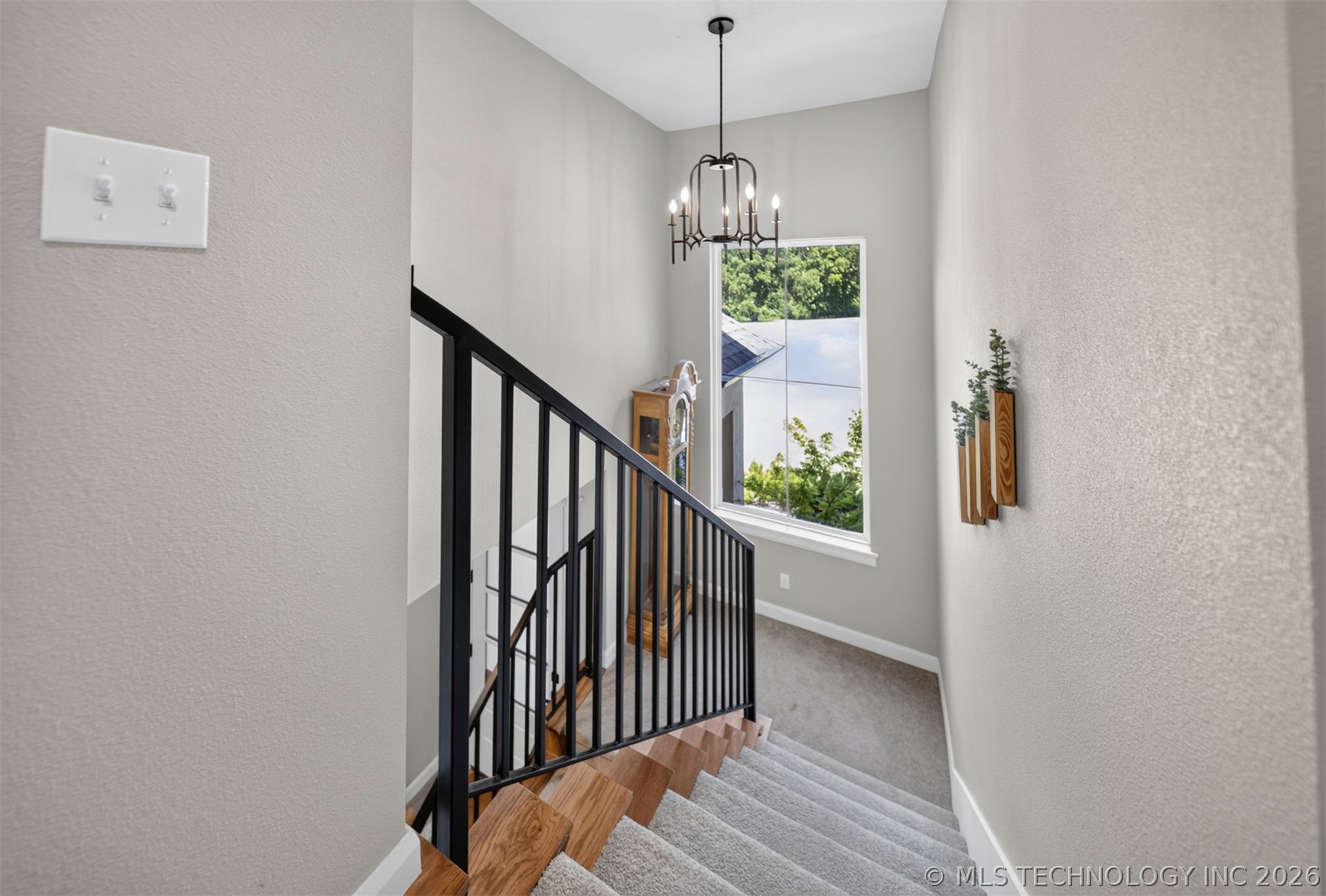 2034 E 129th Street S
