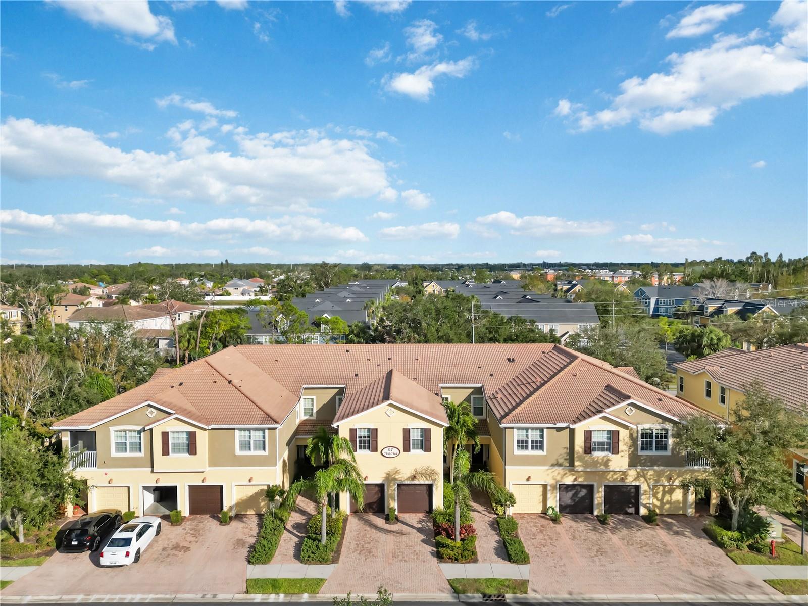7786 MOONSTONE DR #7-204