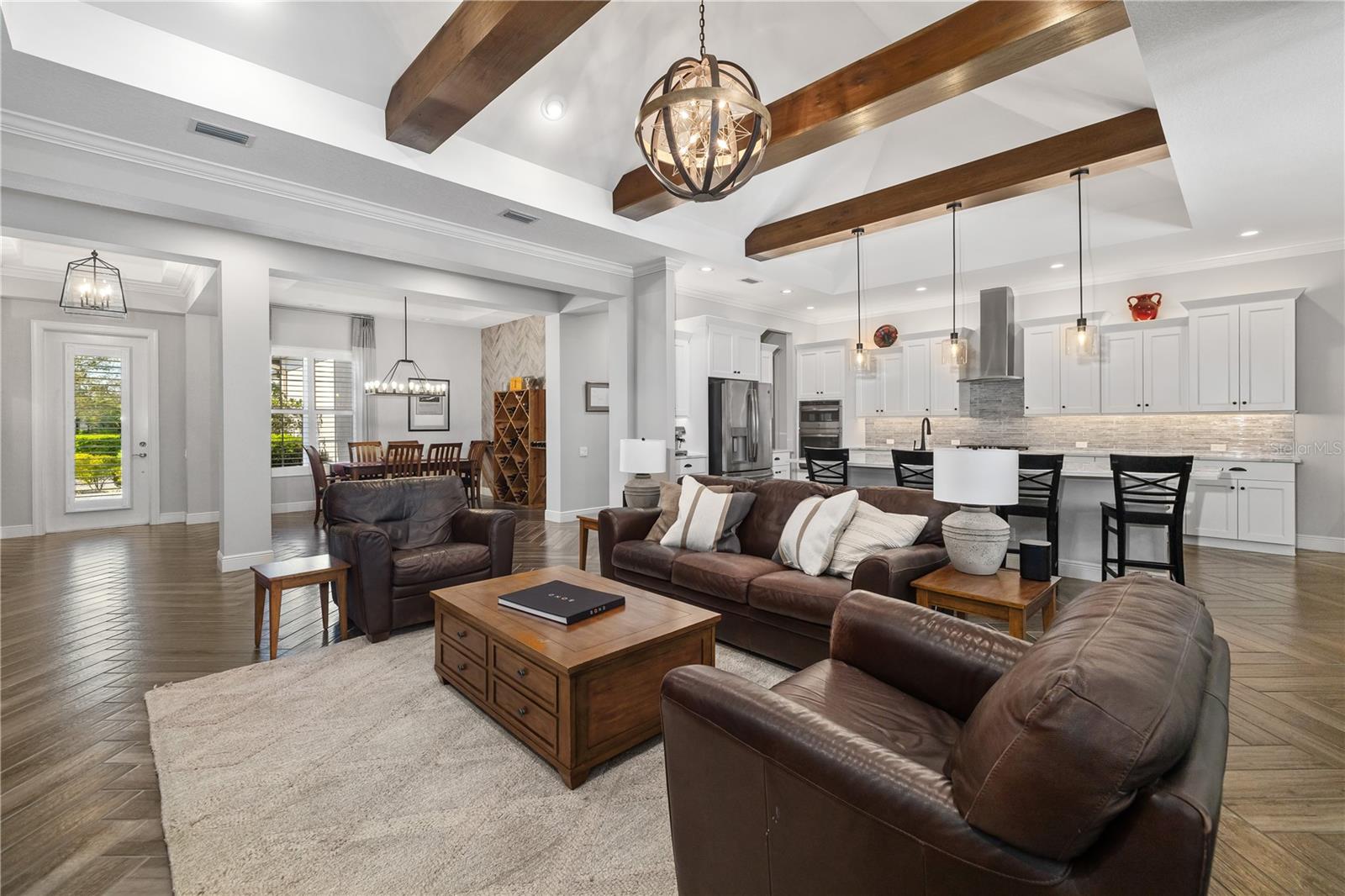 833 HONEYFLOWER LOOP