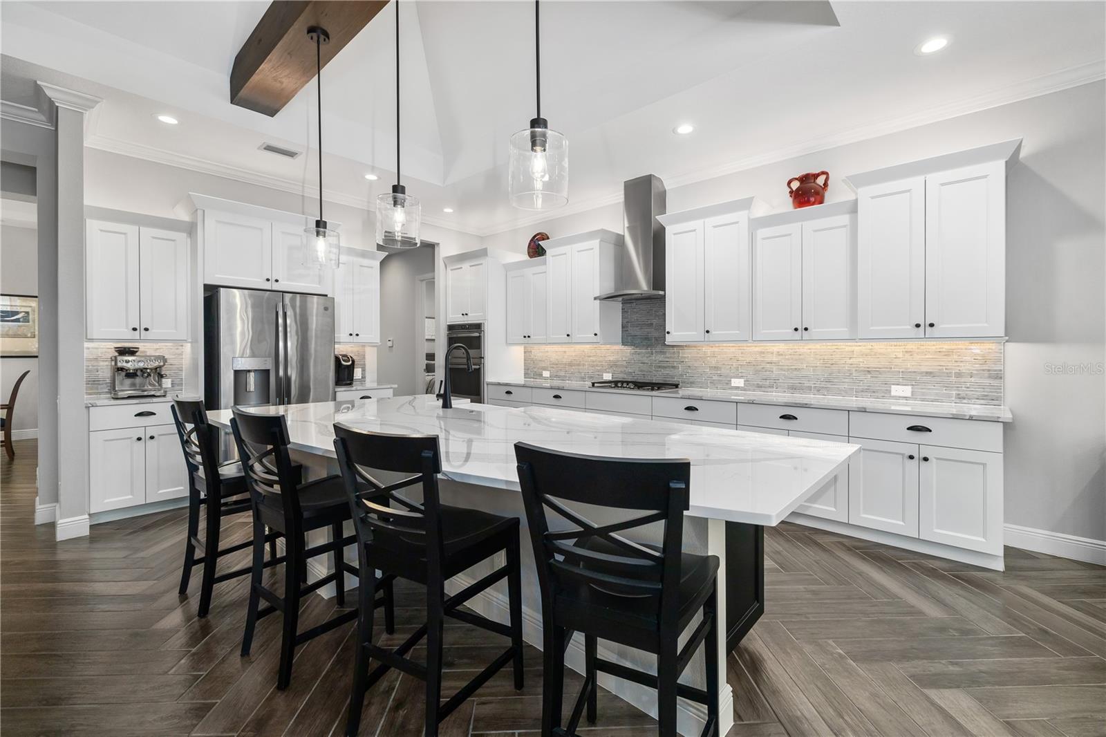 833 HONEYFLOWER LOOP