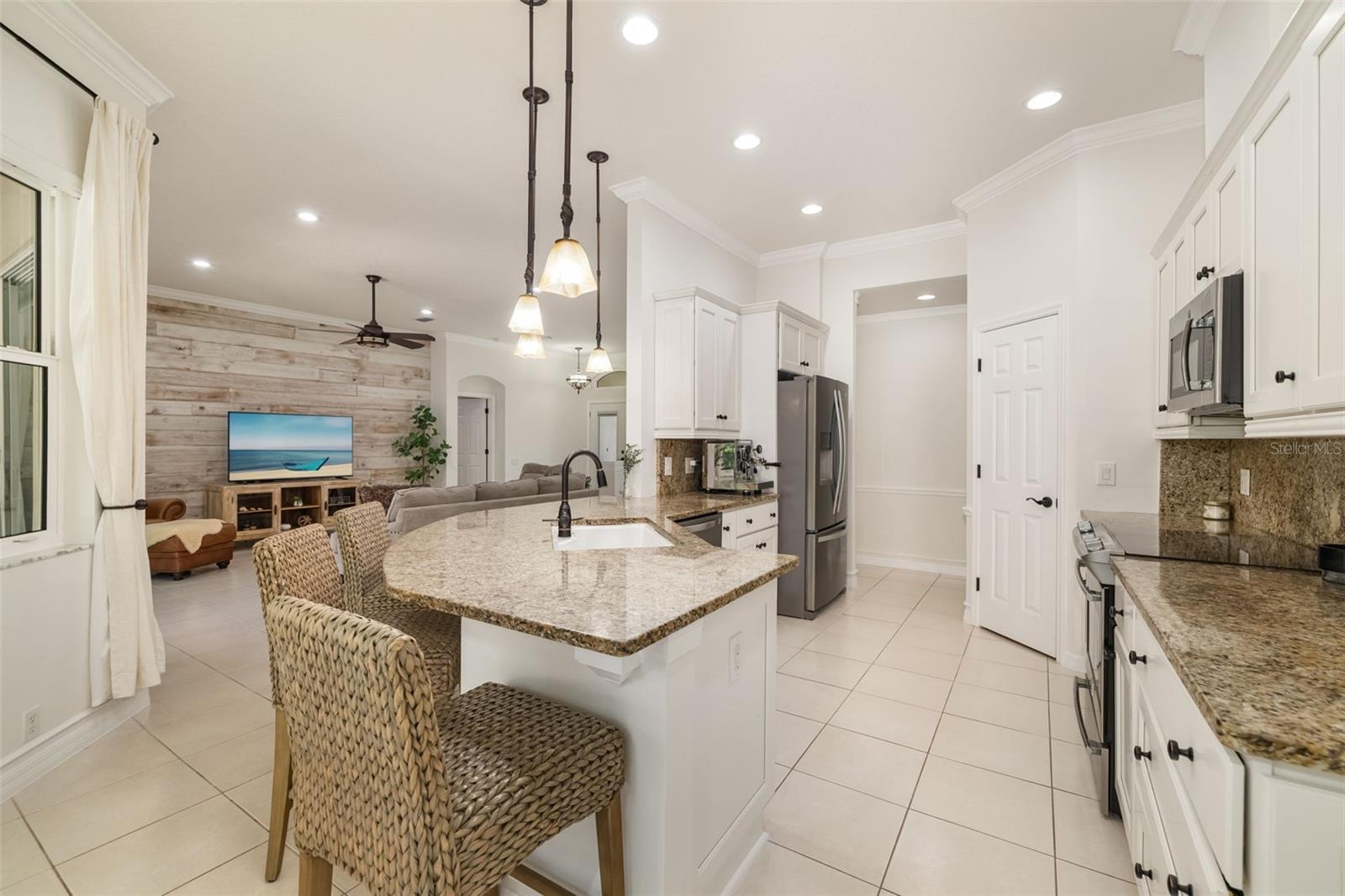 1106 BRAMBLING CT
