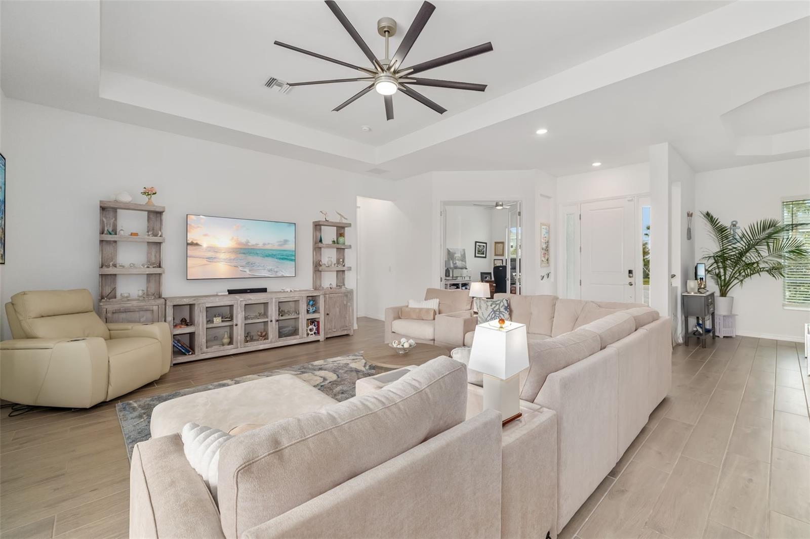 12557 GALAPAGOS CT