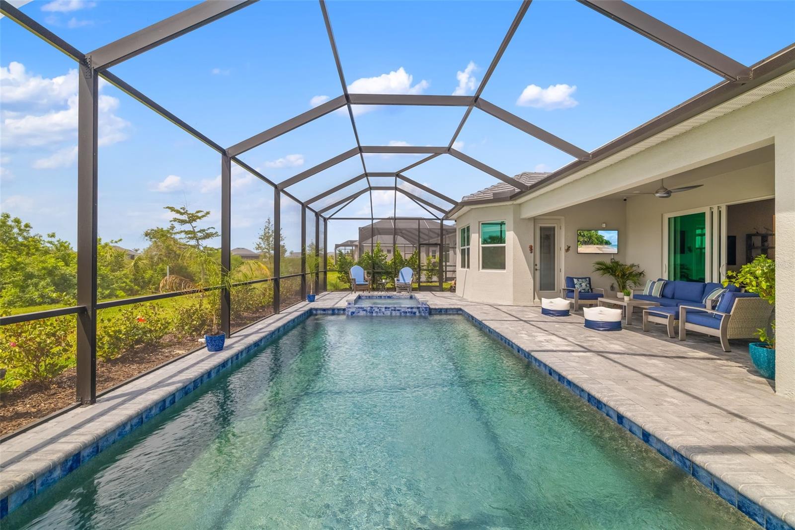 12557 GALAPAGOS CT