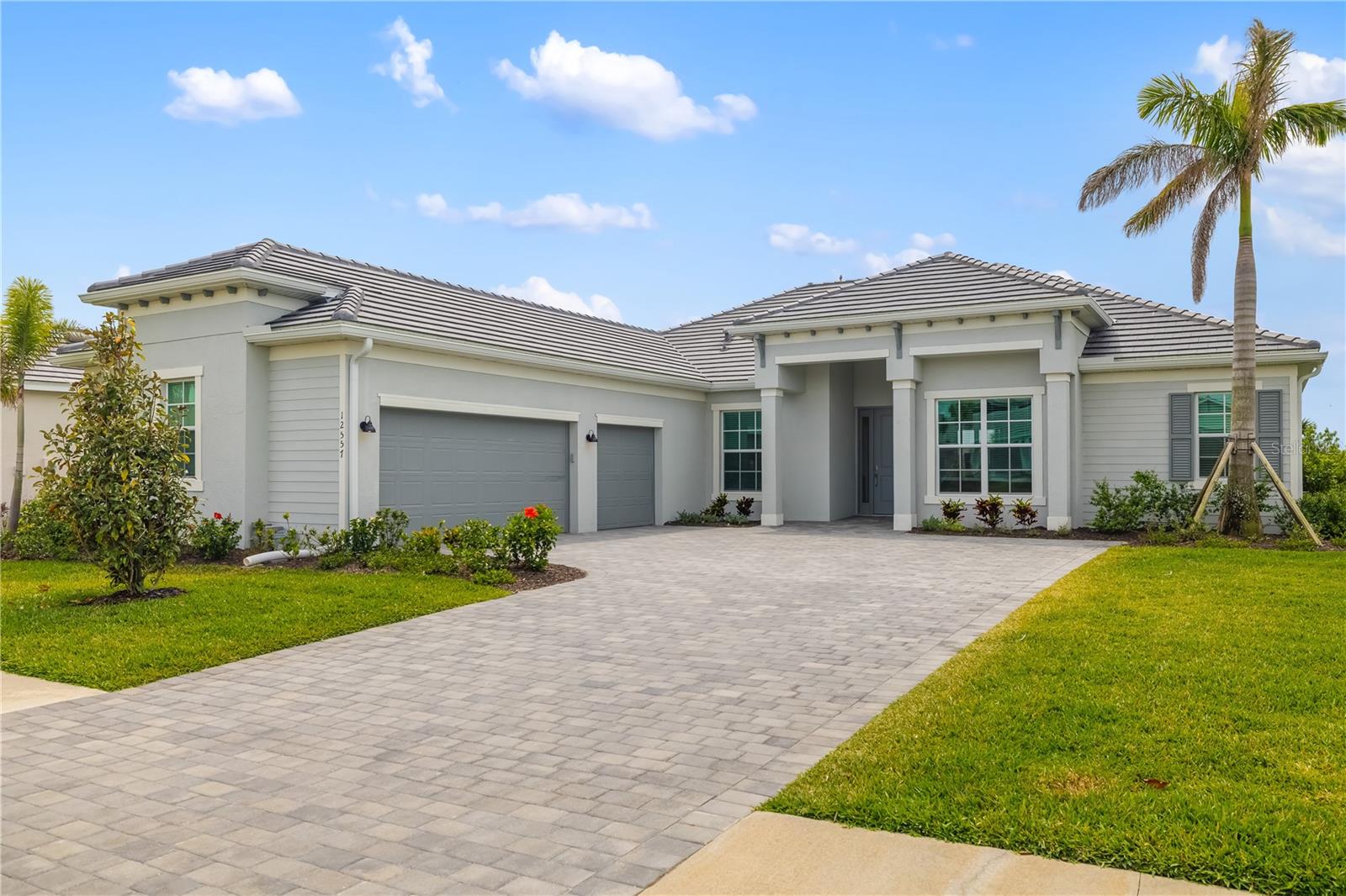 12557 GALAPAGOS CT
