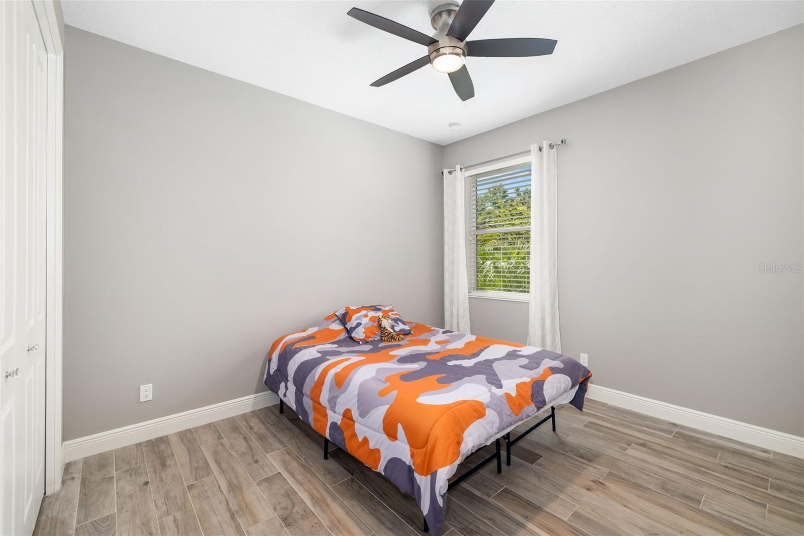 437 CHANTILLY TRL