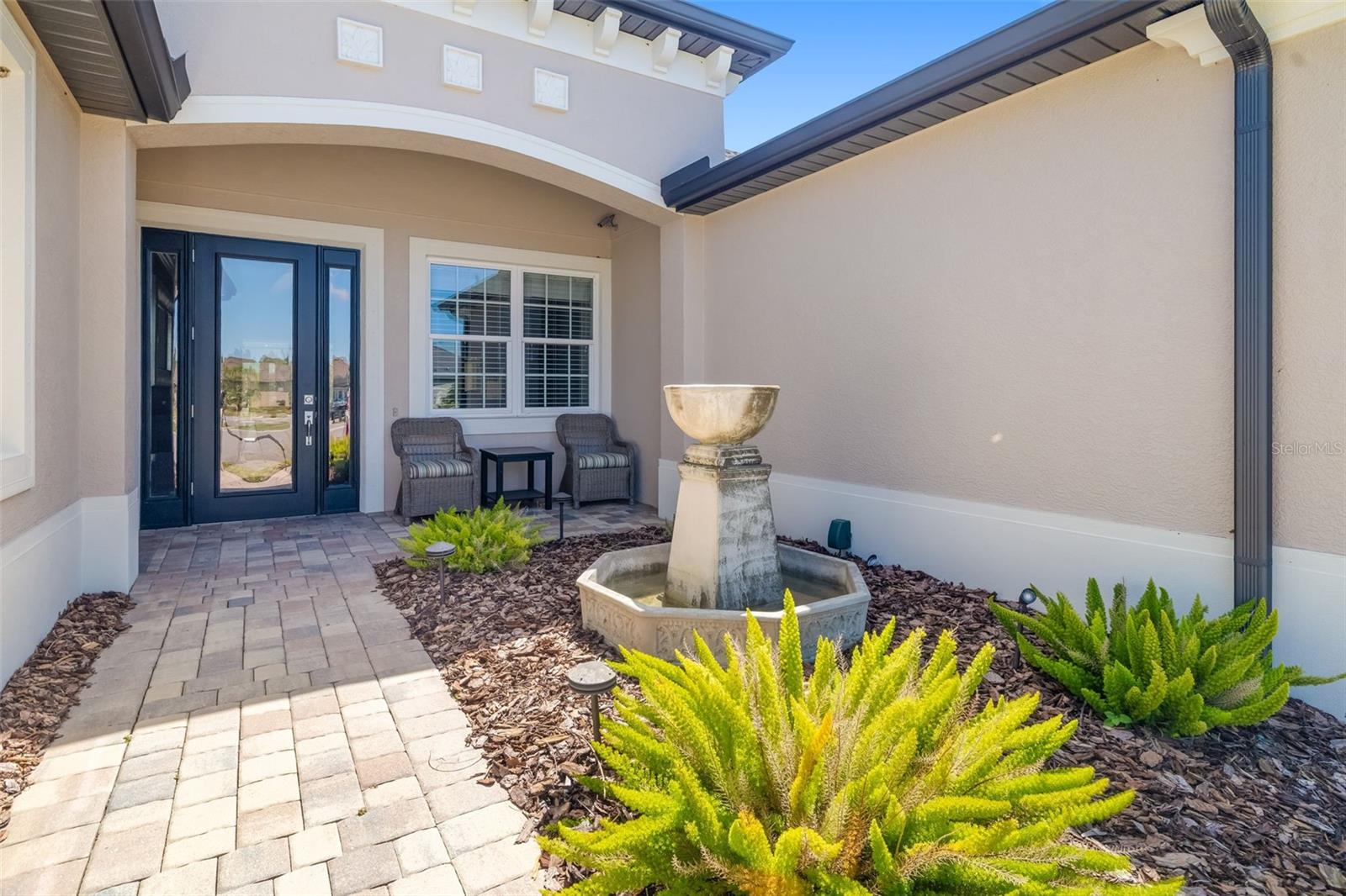 437 CHANTILLY TRL