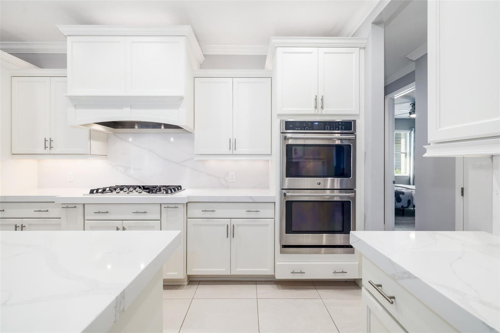 437 CHANTILLY TRL