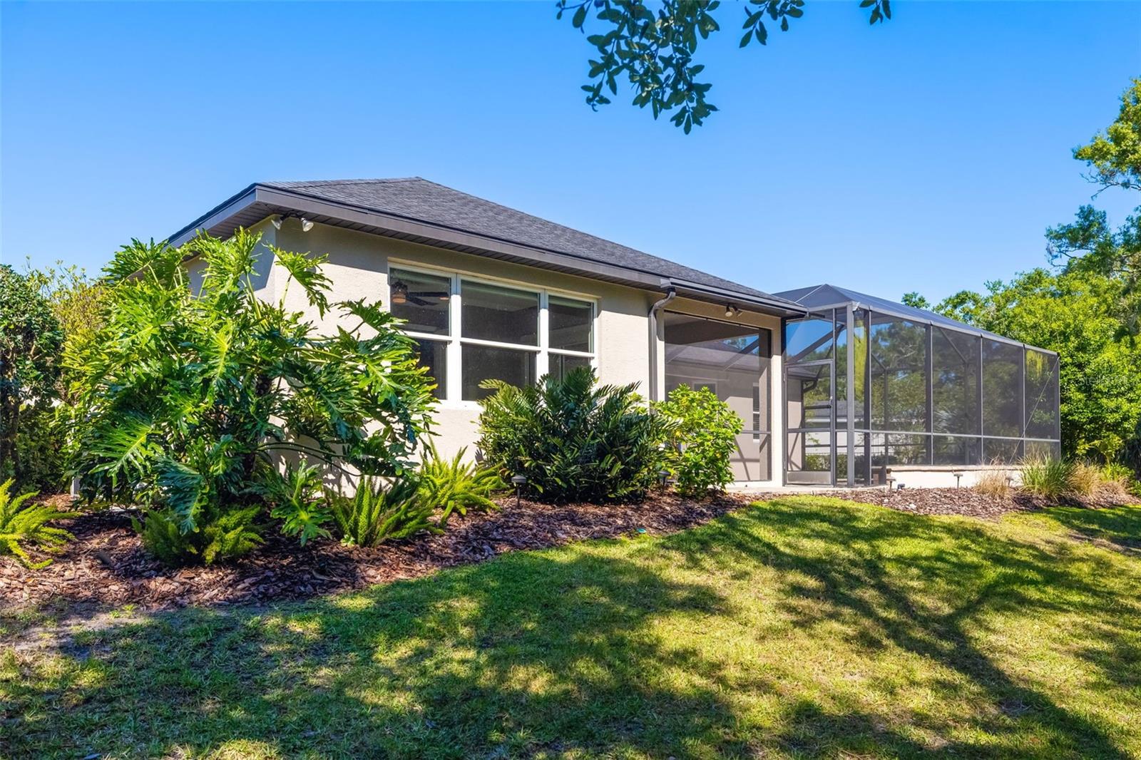 437 CHANTILLY TRL