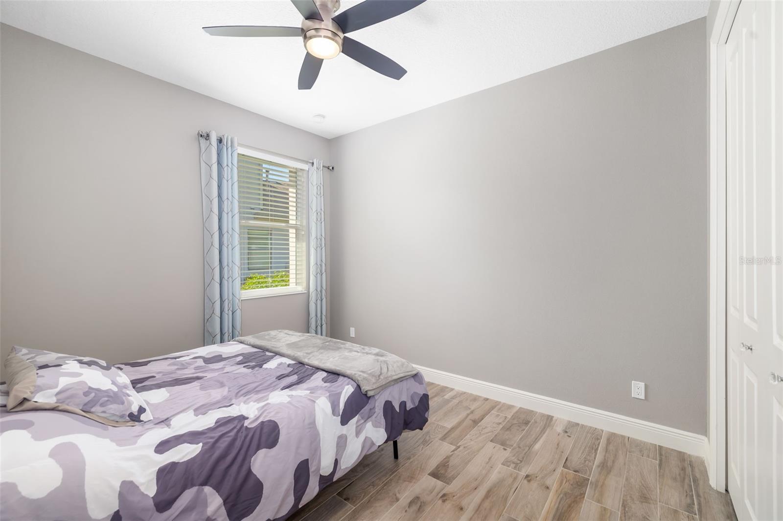 437 CHANTILLY TRL