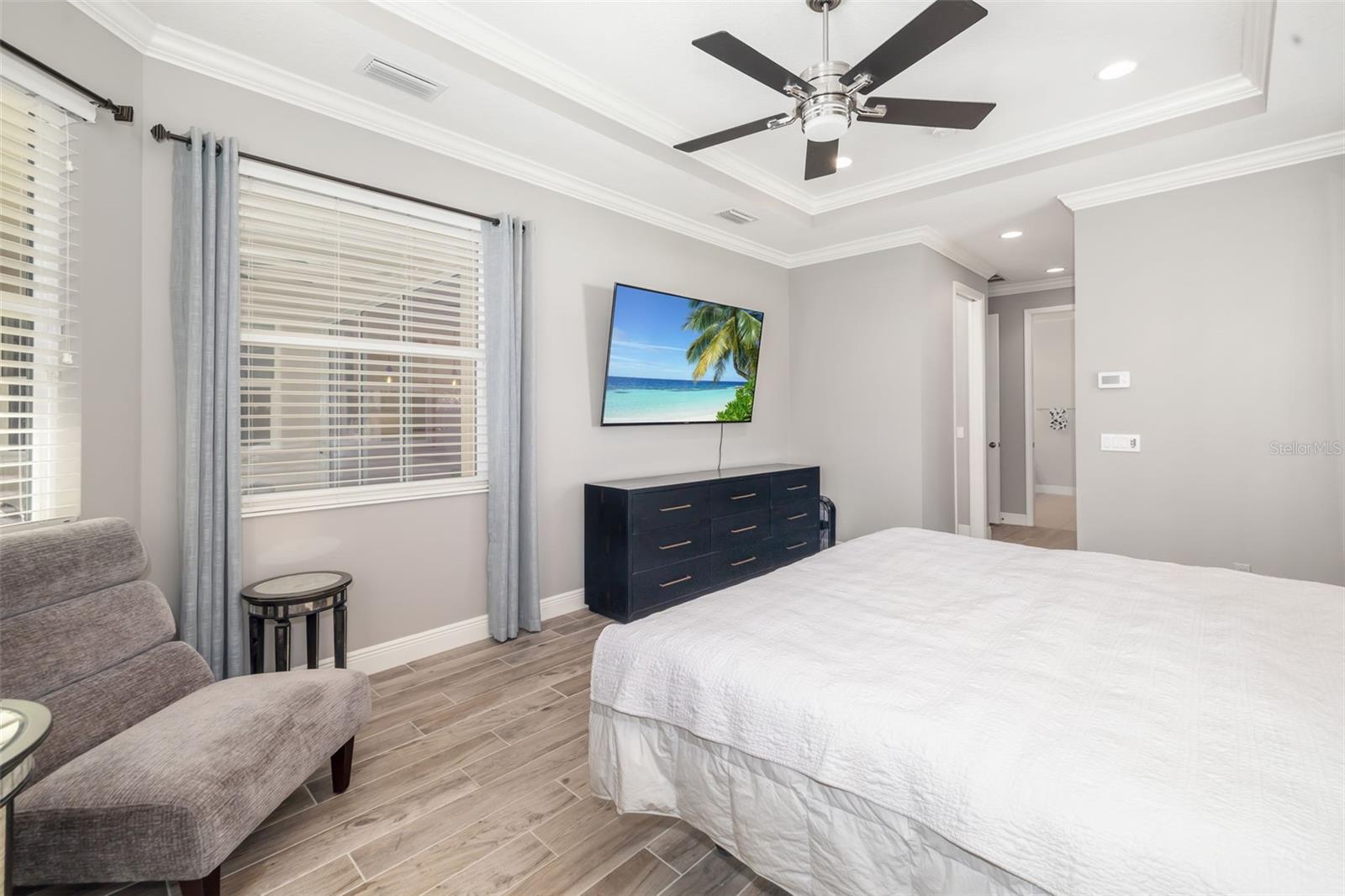 437 CHANTILLY TRL