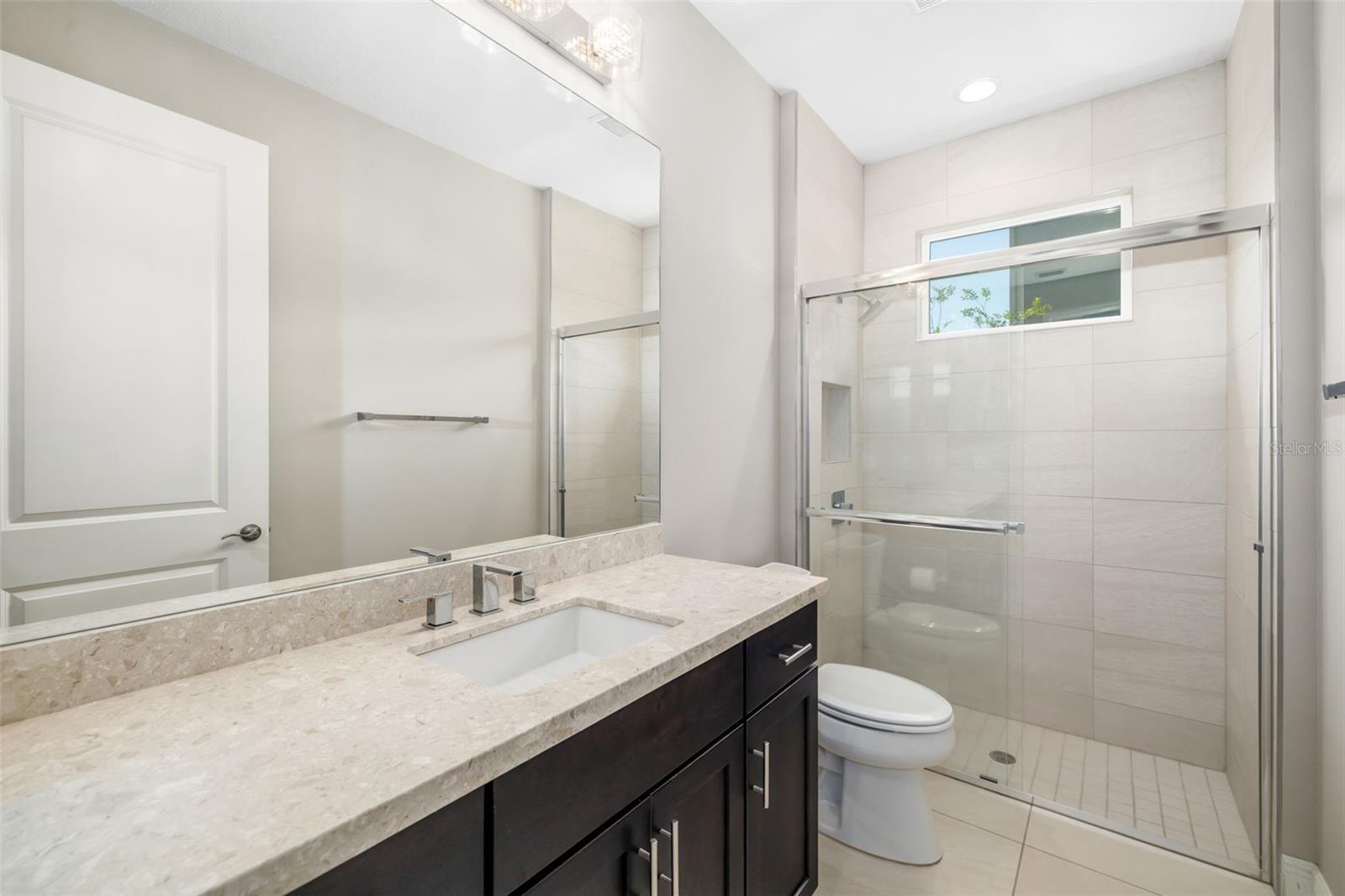 437 CHANTILLY TRL