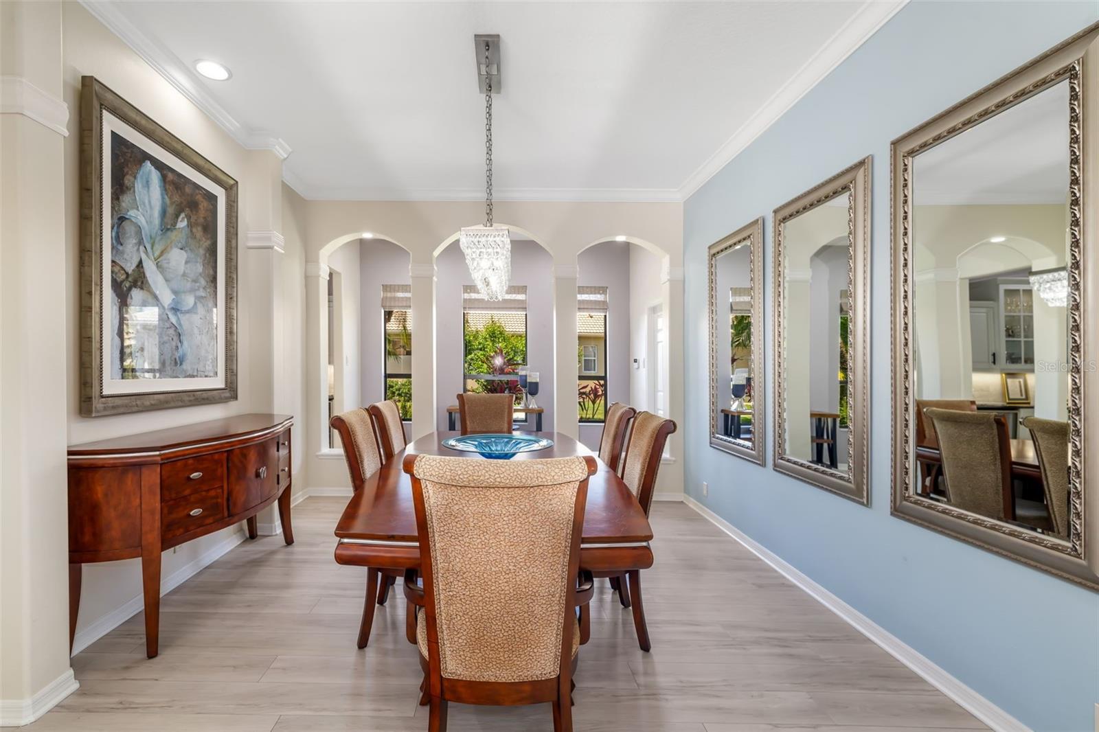 356 BLACKBIRD CT