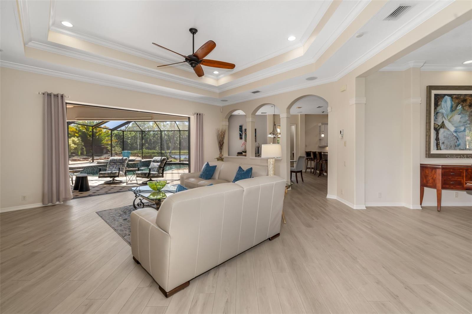 356 BLACKBIRD CT