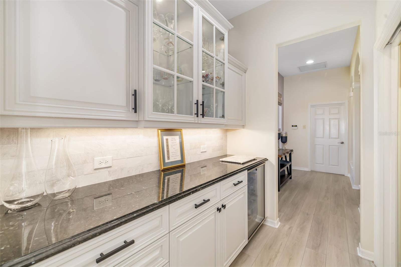 356 BLACKBIRD CT