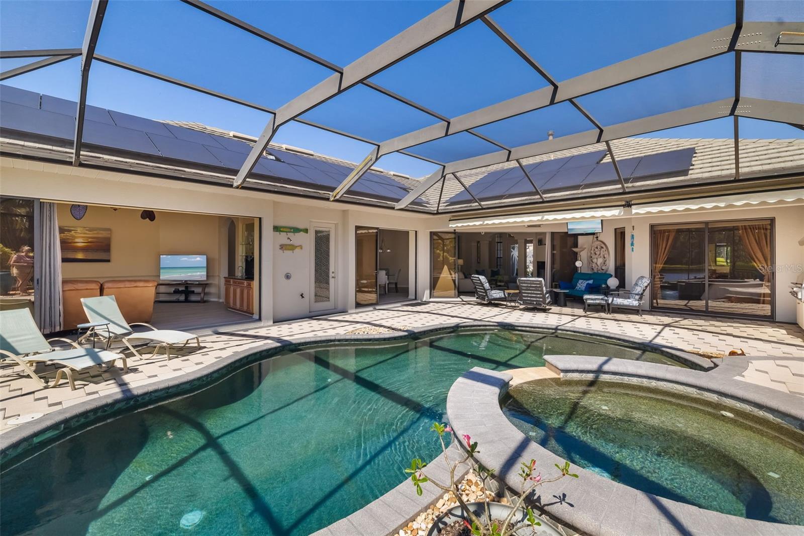 356 BLACKBIRD CT