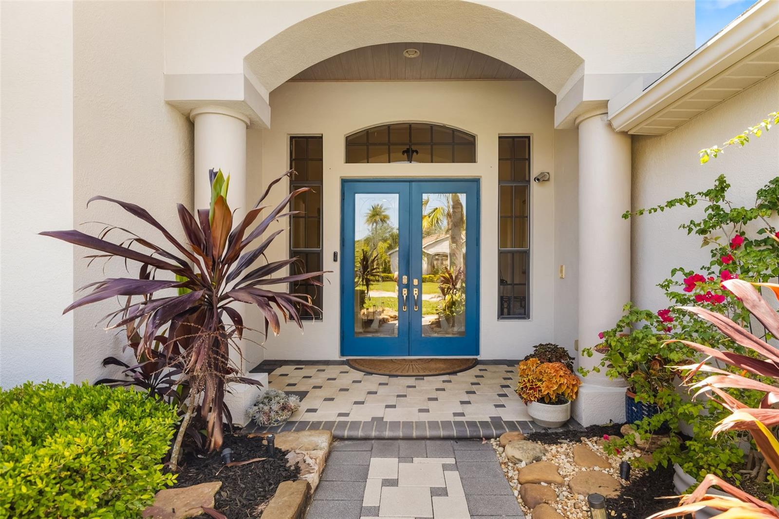 356 BLACKBIRD CT