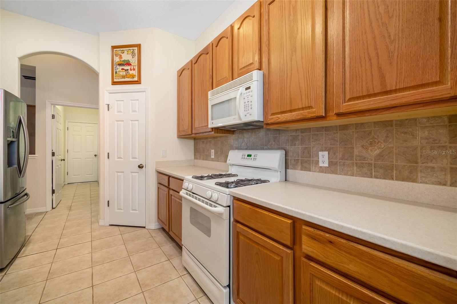 224 DAHLIA CT