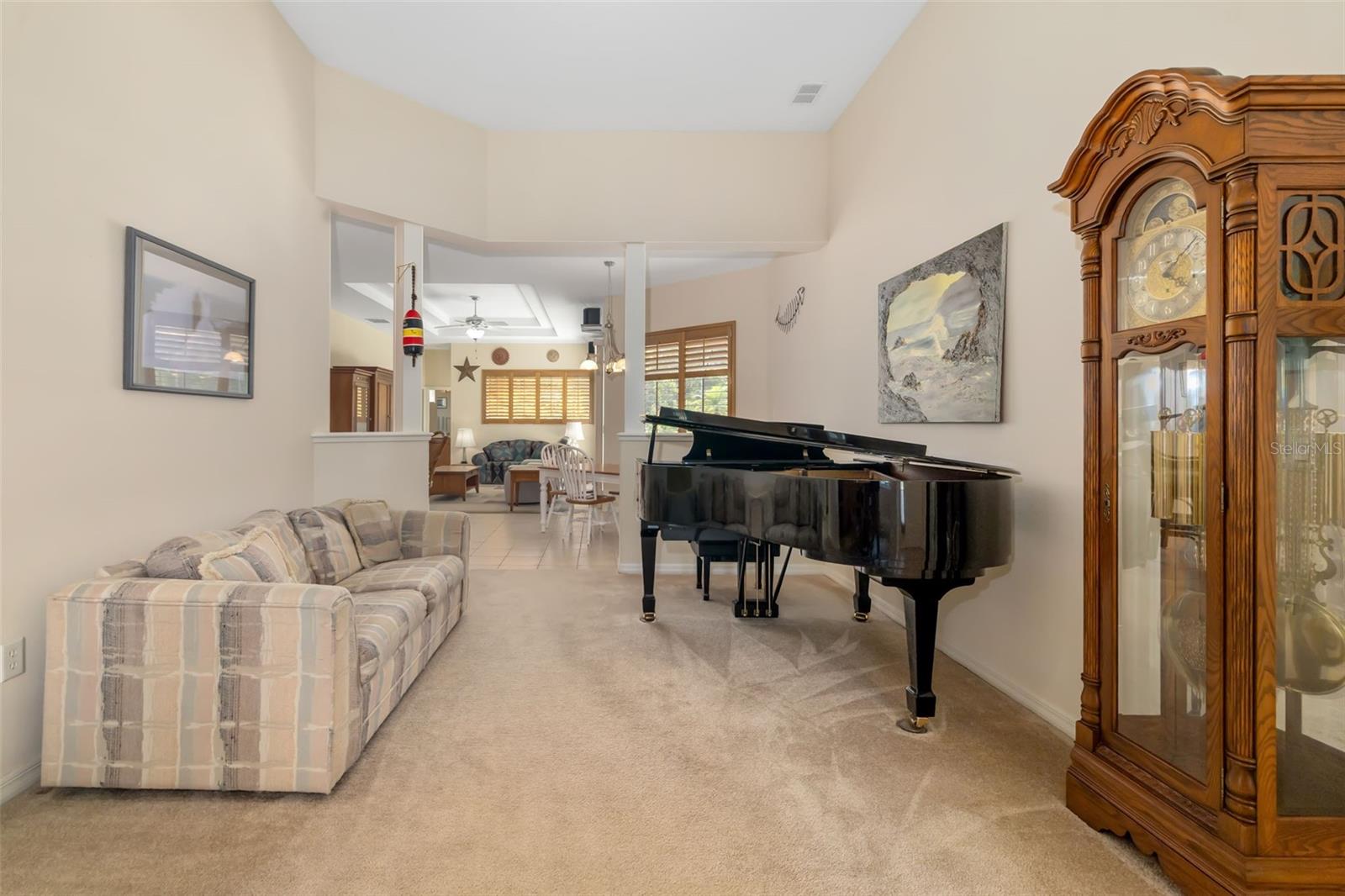 224 DAHLIA CT