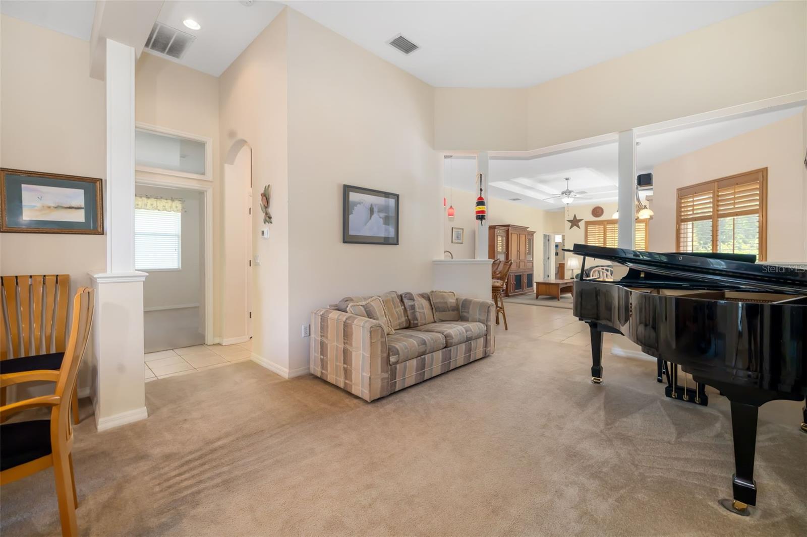 224 DAHLIA CT