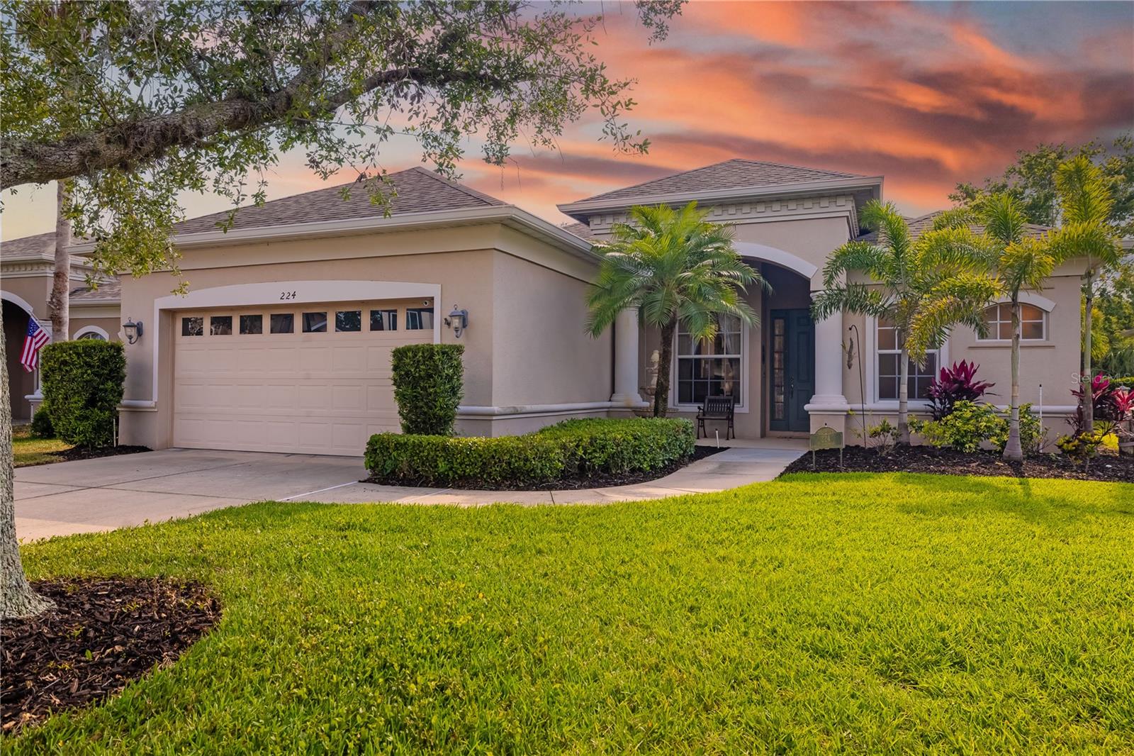 224 DAHLIA CT