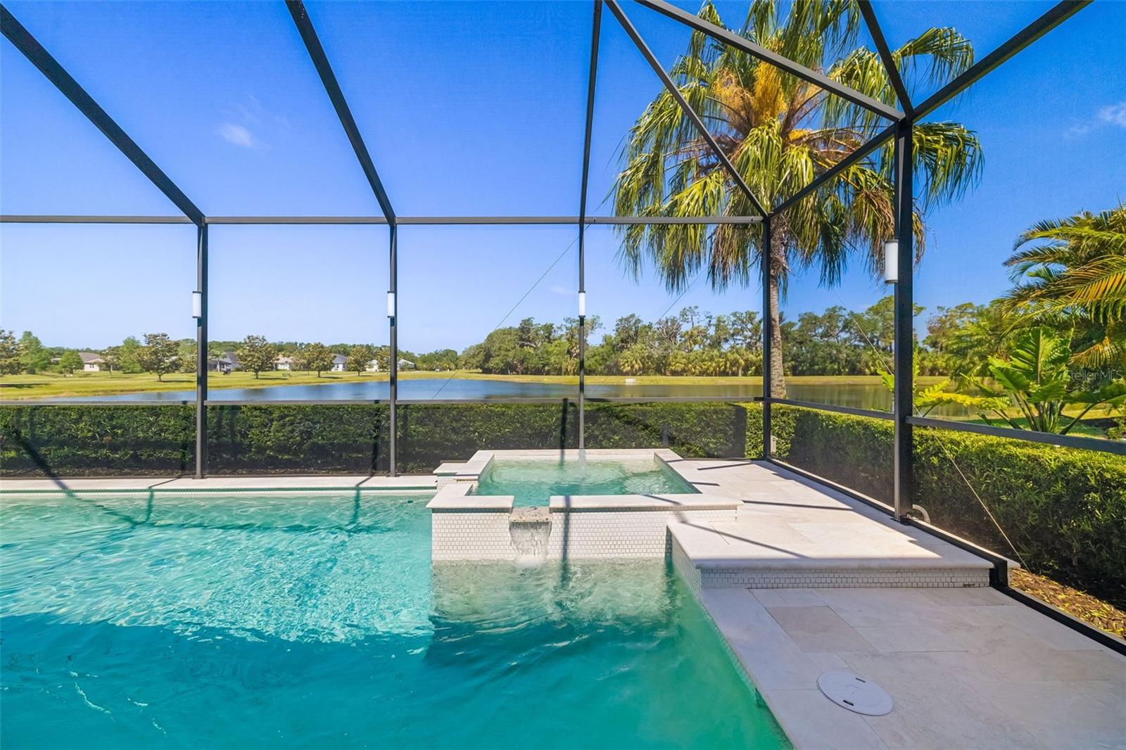 826 HONEYFLOWER LOOP