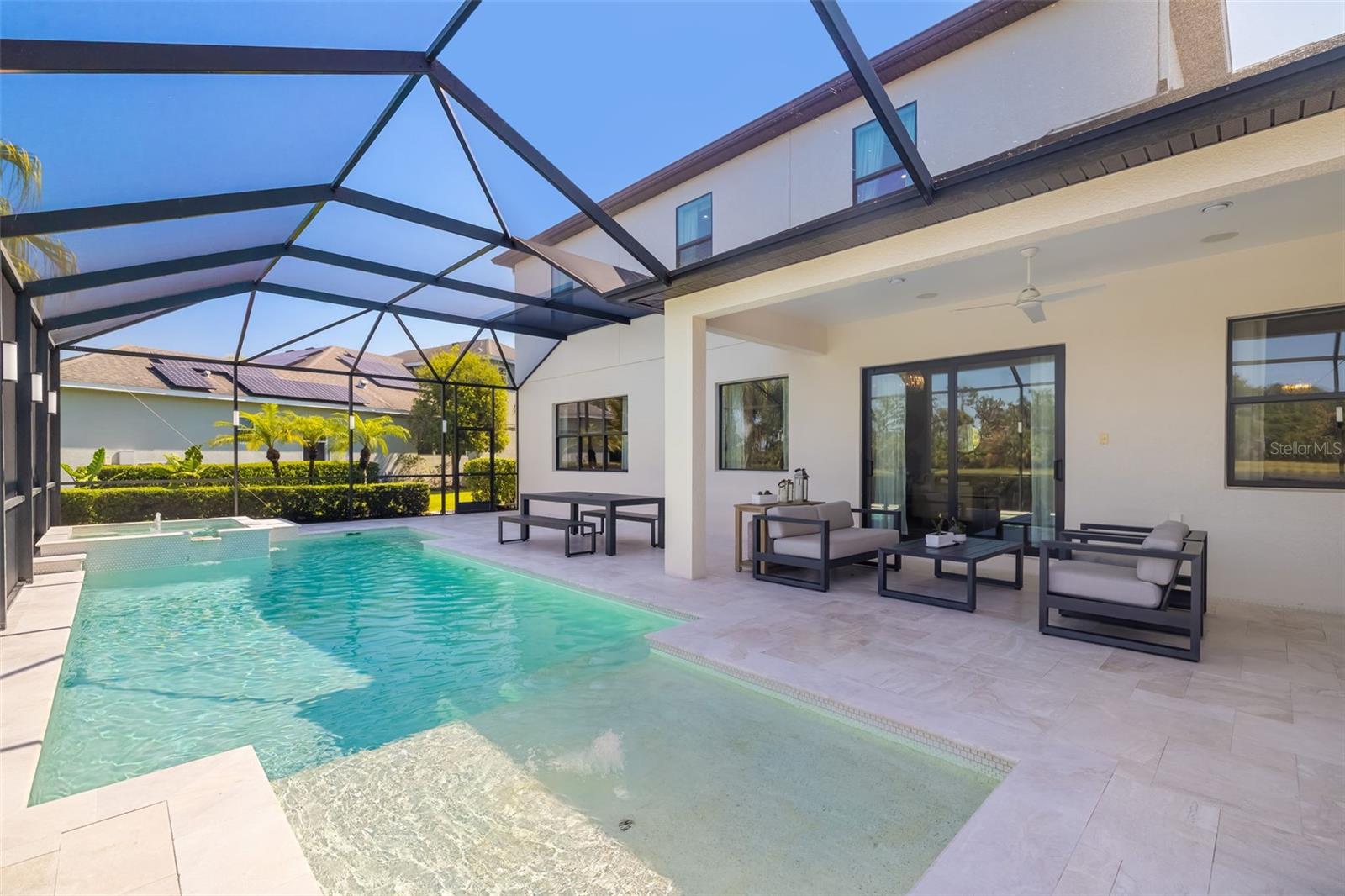 826 HONEYFLOWER LOOP