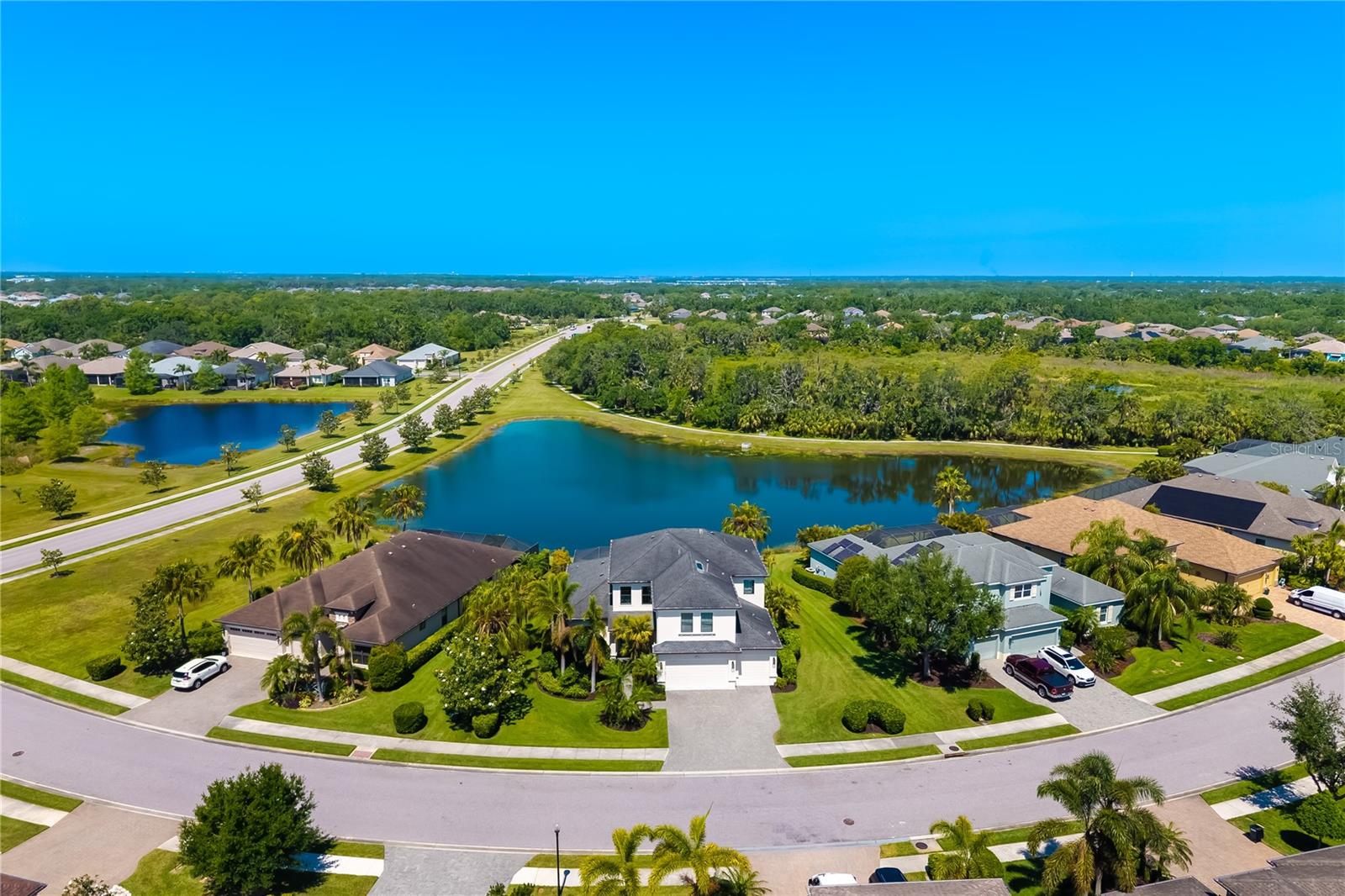 826 HONEYFLOWER LOOP