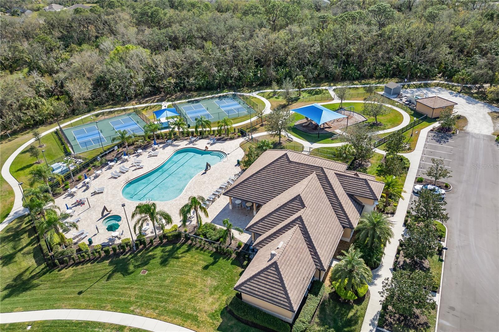 826 HONEYFLOWER LOOP
