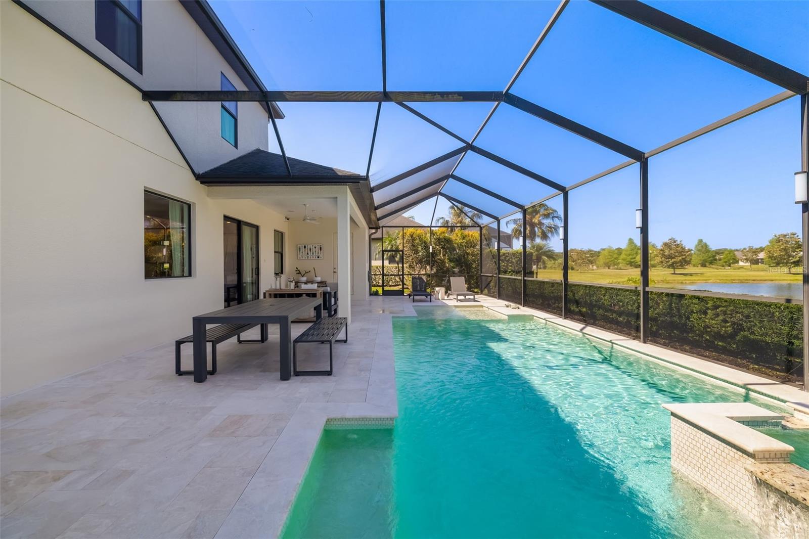 826 HONEYFLOWER LOOP