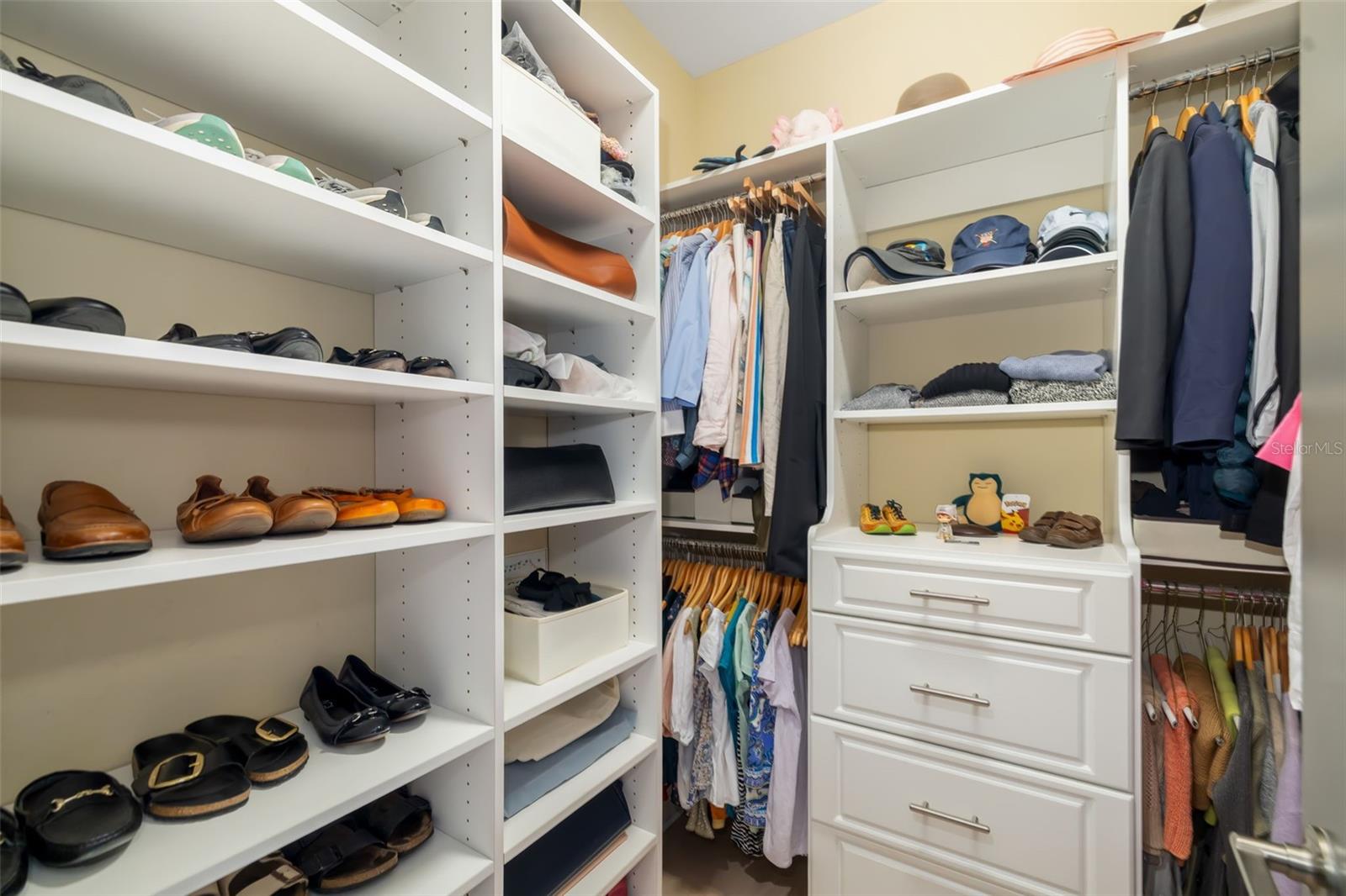 826 HONEYFLOWER LOOP