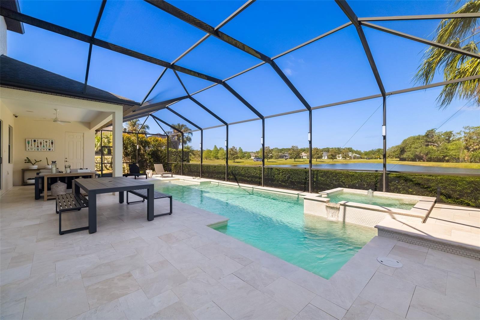 826 HONEYFLOWER LOOP