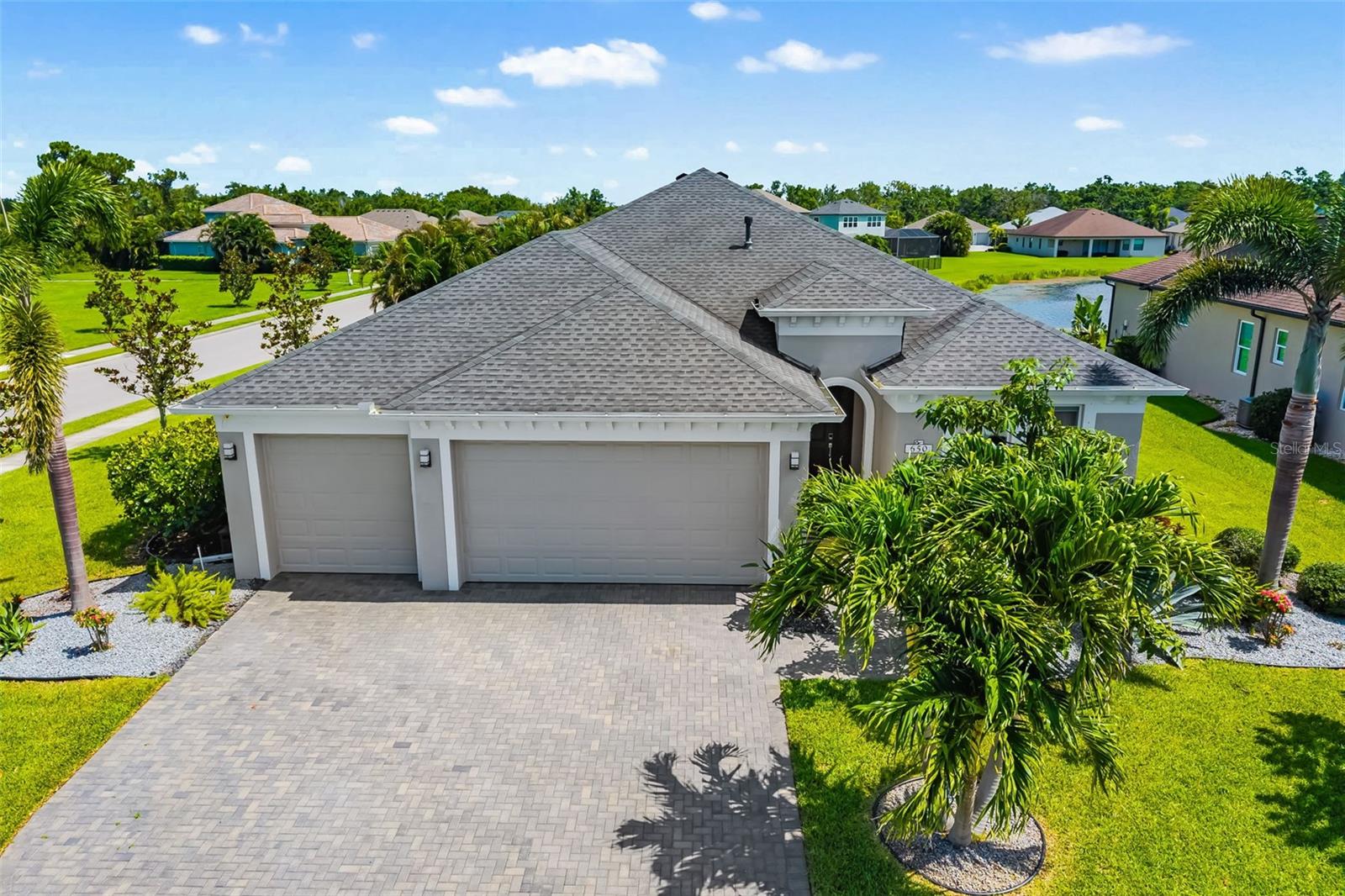 650 ROSEMARY CIR