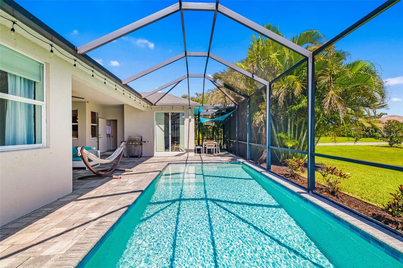 650 ROSEMARY CIR