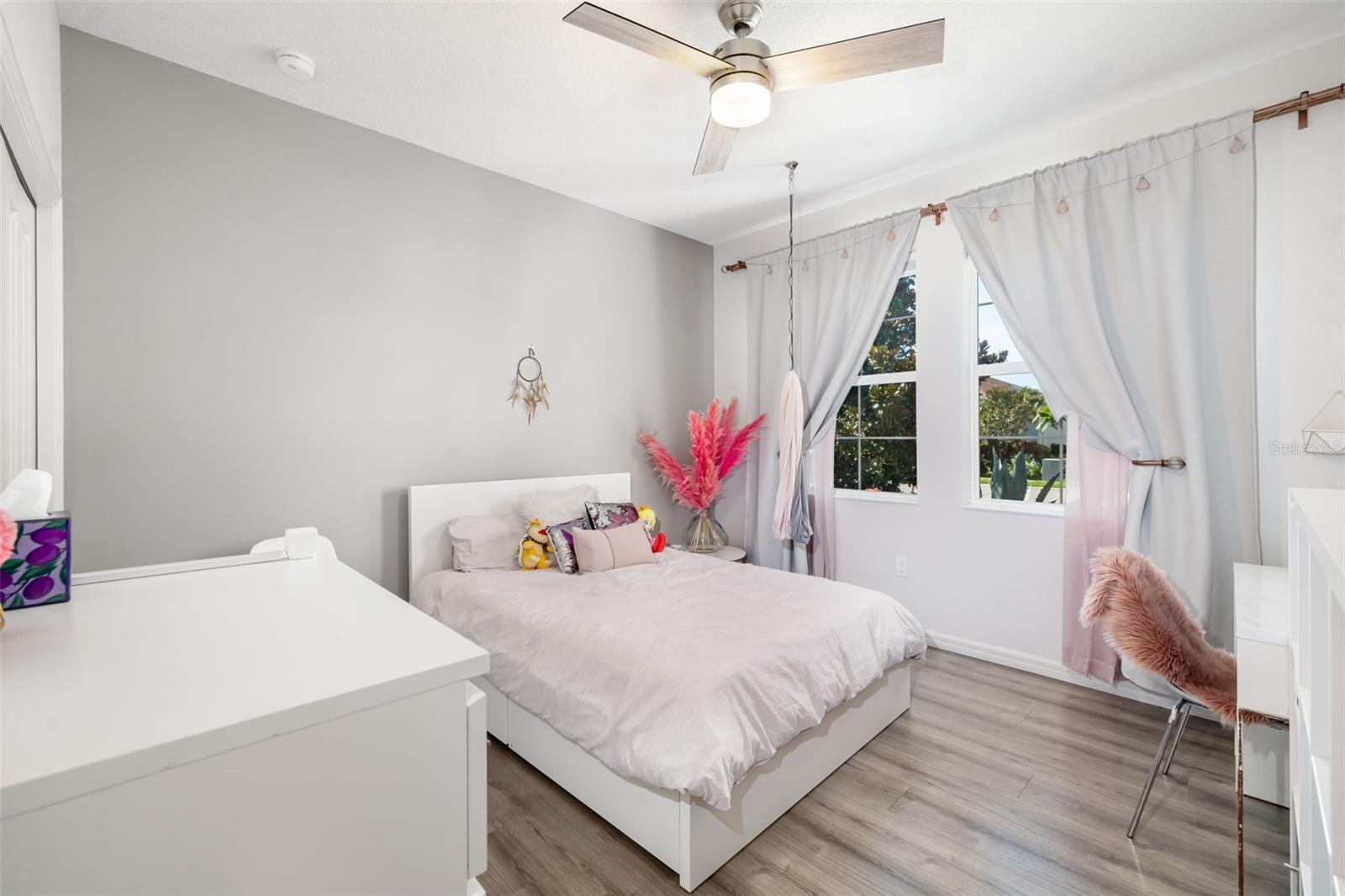 650 ROSEMARY CIR