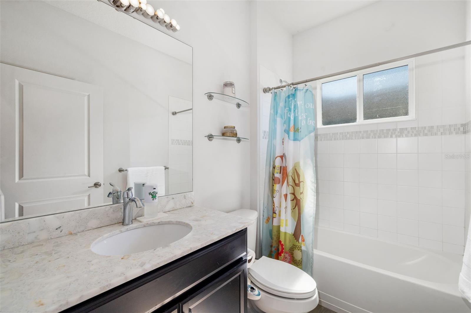 650 ROSEMARY CIR
