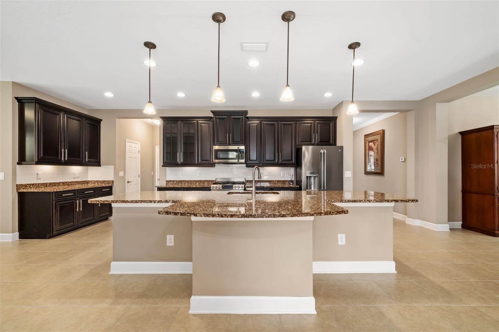 773 ROSEMARY CIR