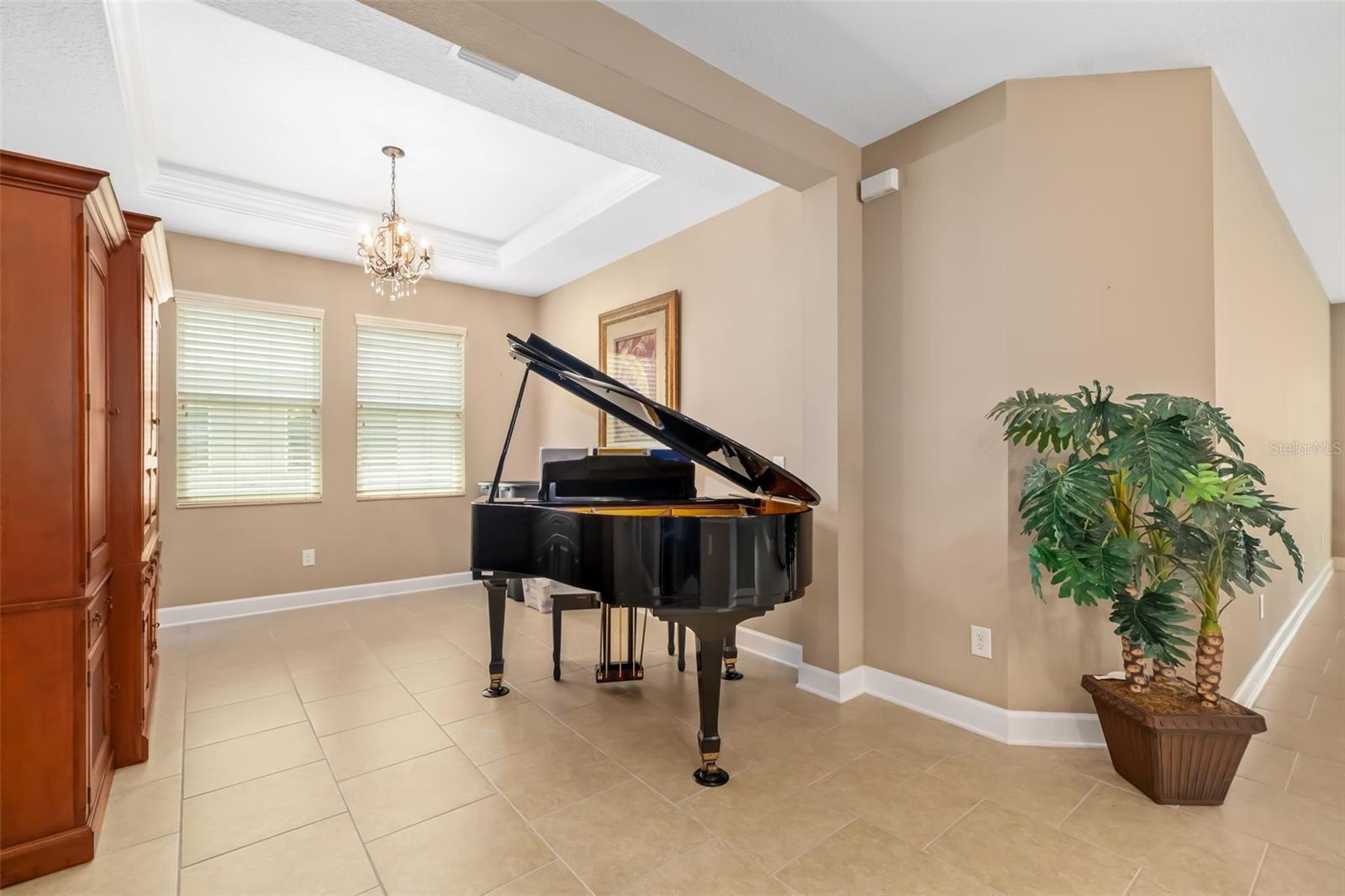 773 ROSEMARY CIR