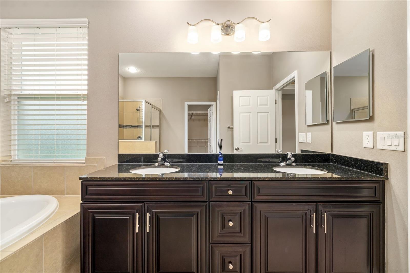 773 ROSEMARY CIR