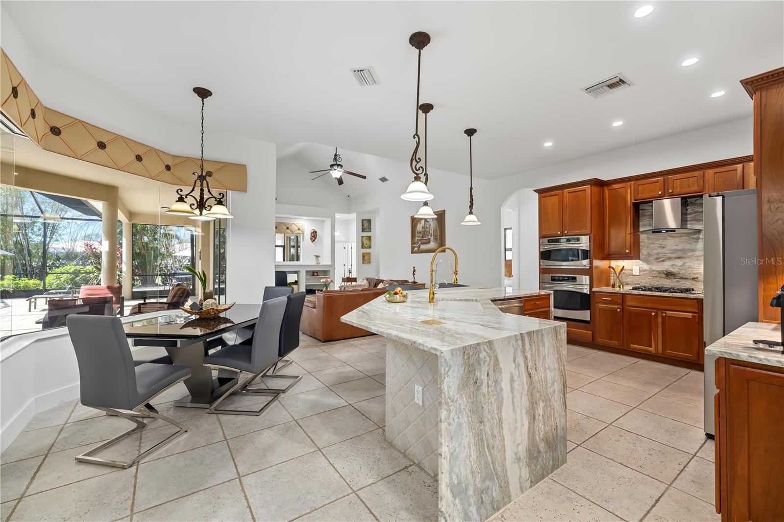 12810 DAISY PL