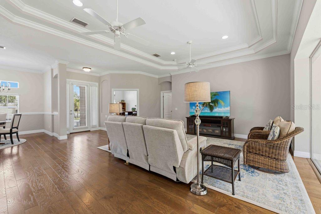 12563 NATUREVIEW CIR