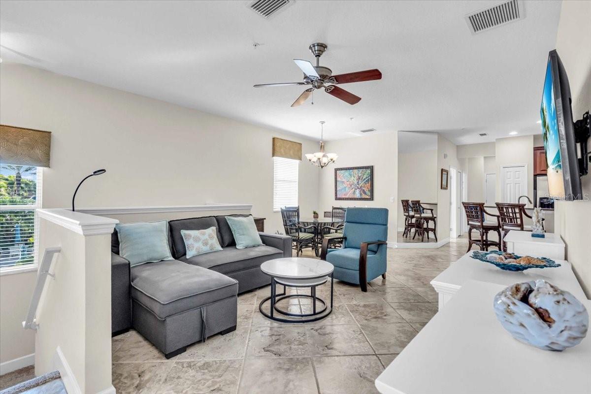 8106 MOONSTONE DR #17-204
