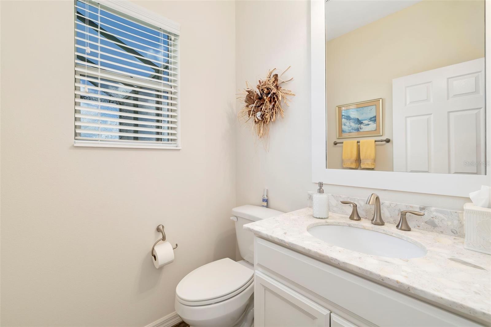 332 CHANTILLY TRL