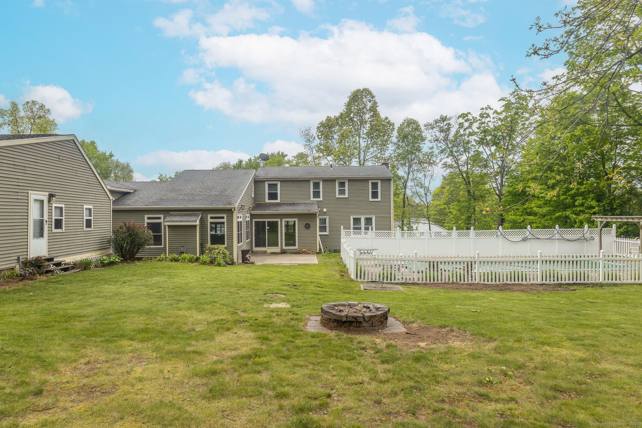 256 Mountain Road