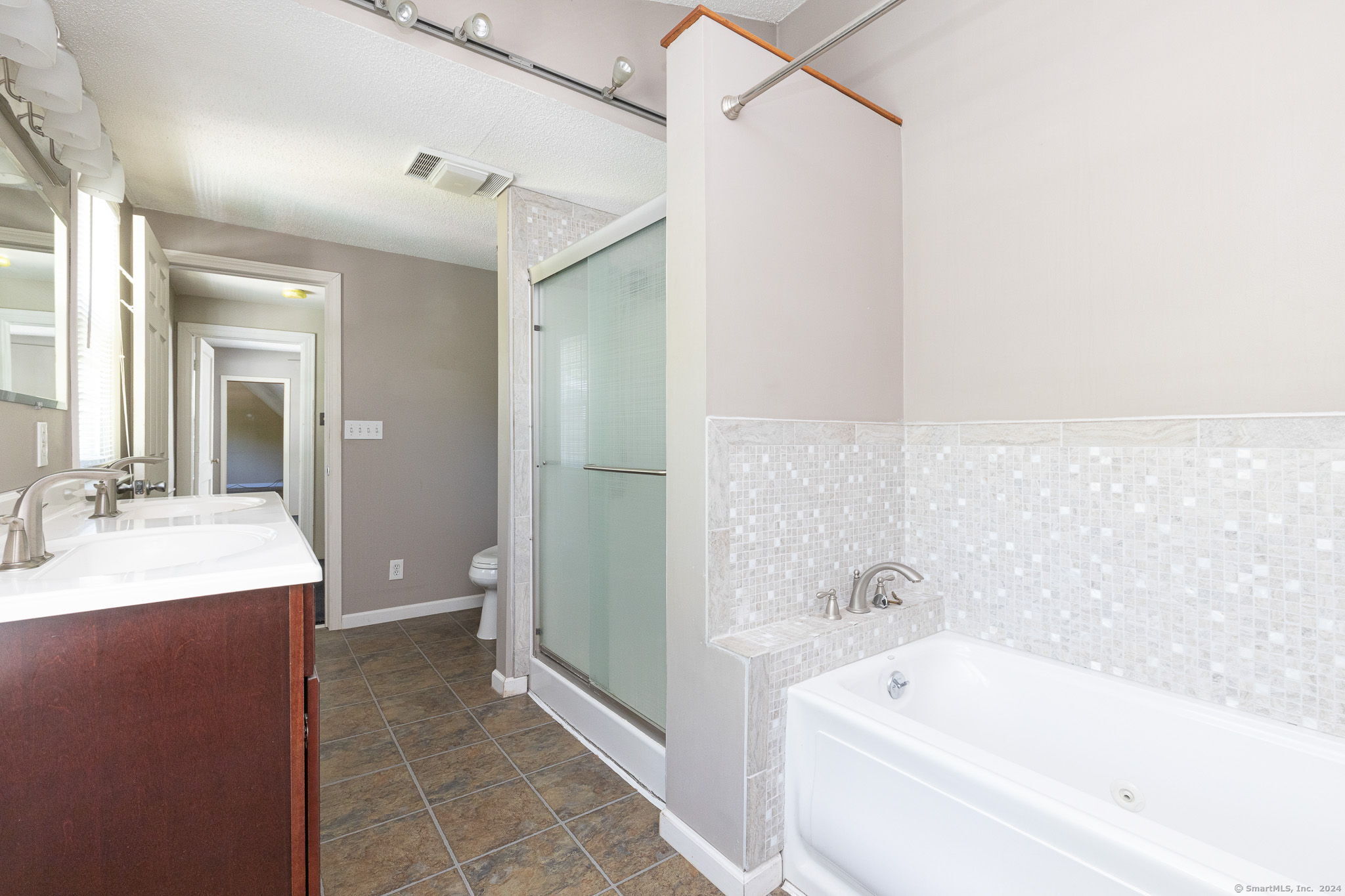 256 Mountain Road