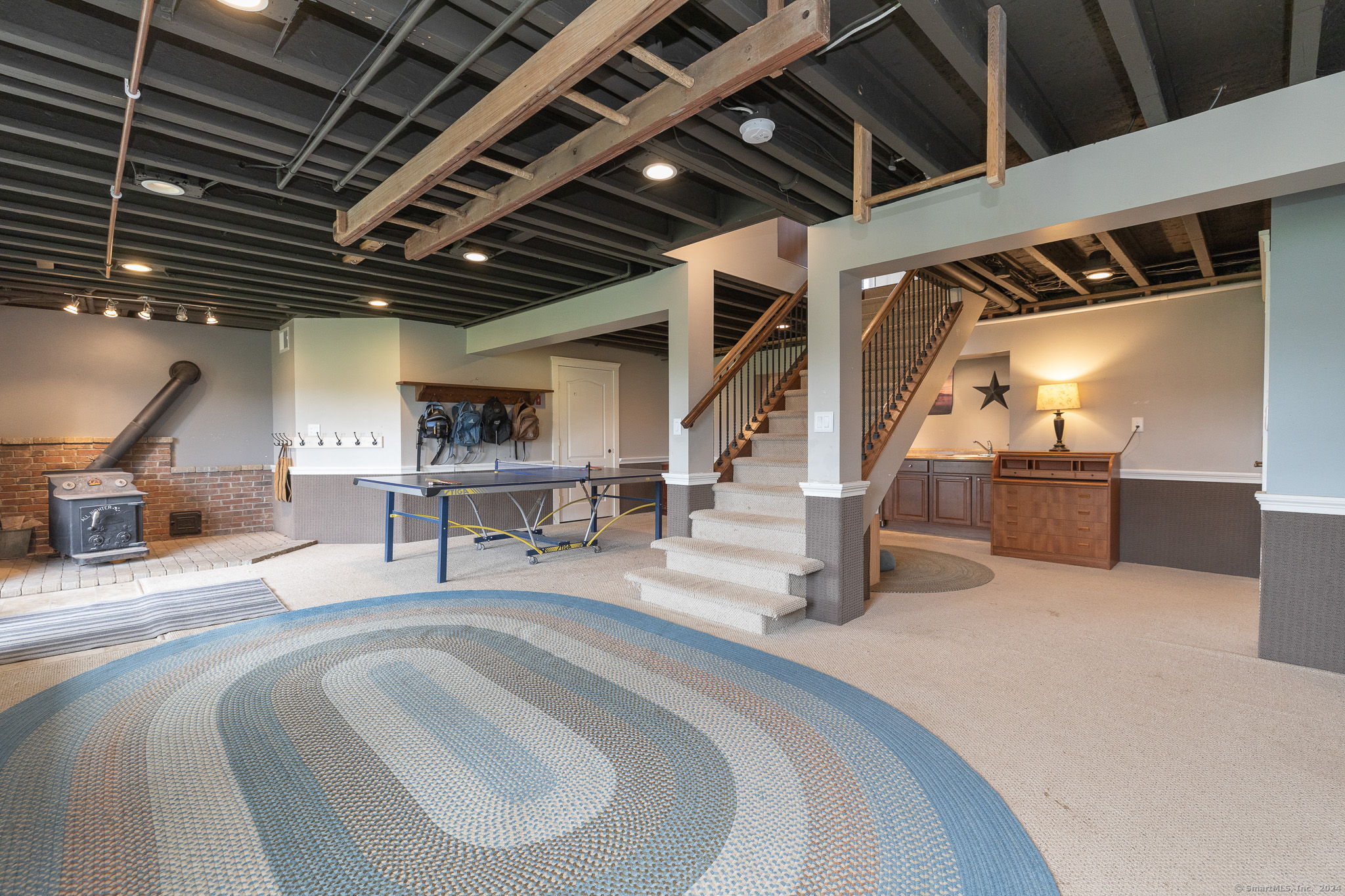97 Hoffman Road